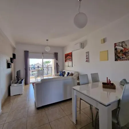 Sun Island, 2 Bedroom Apartment *